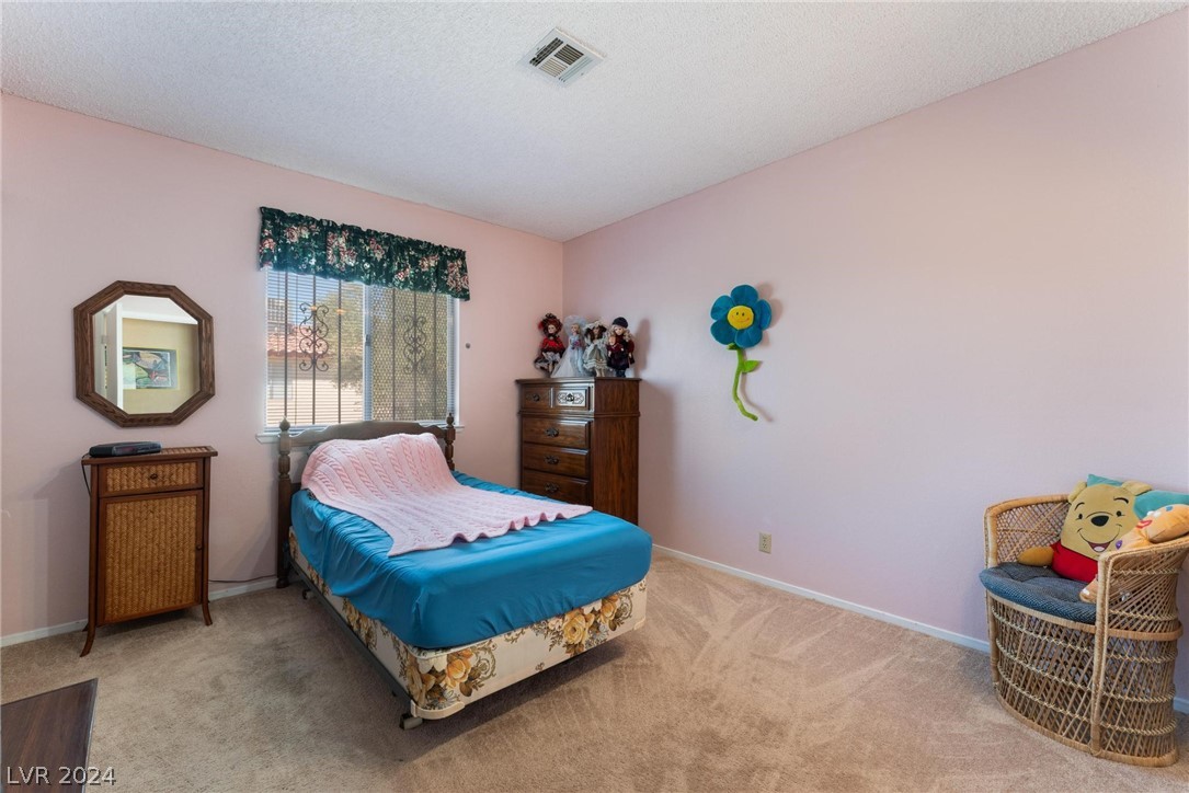 971 Looking Glass Lane