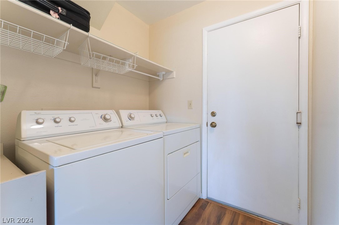 971 Looking Glass Lane