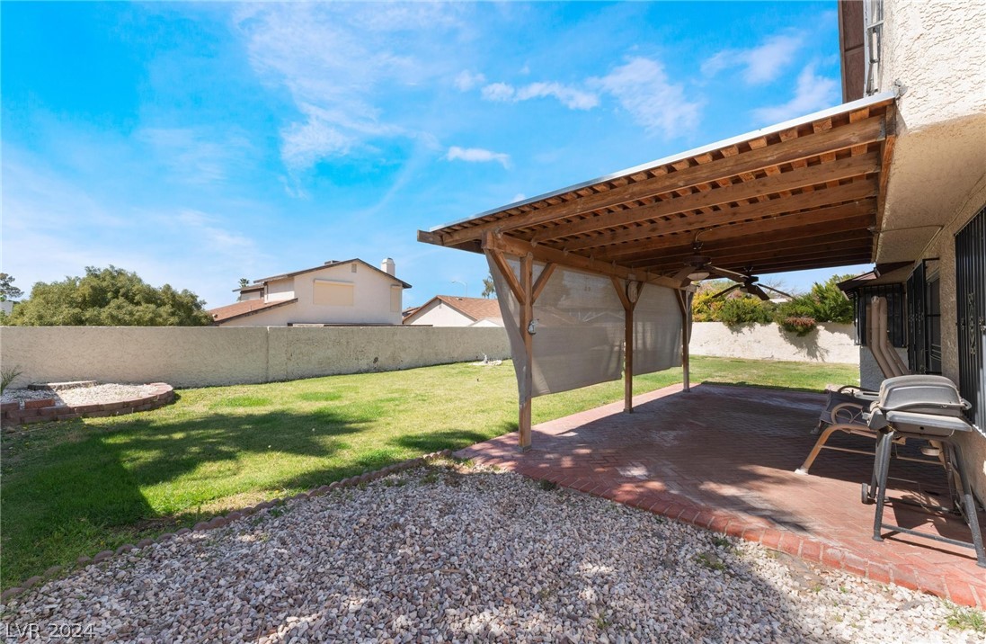 971 Looking Glass Lane