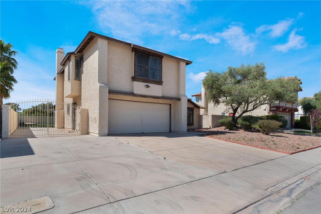 971 Looking Glass Lane