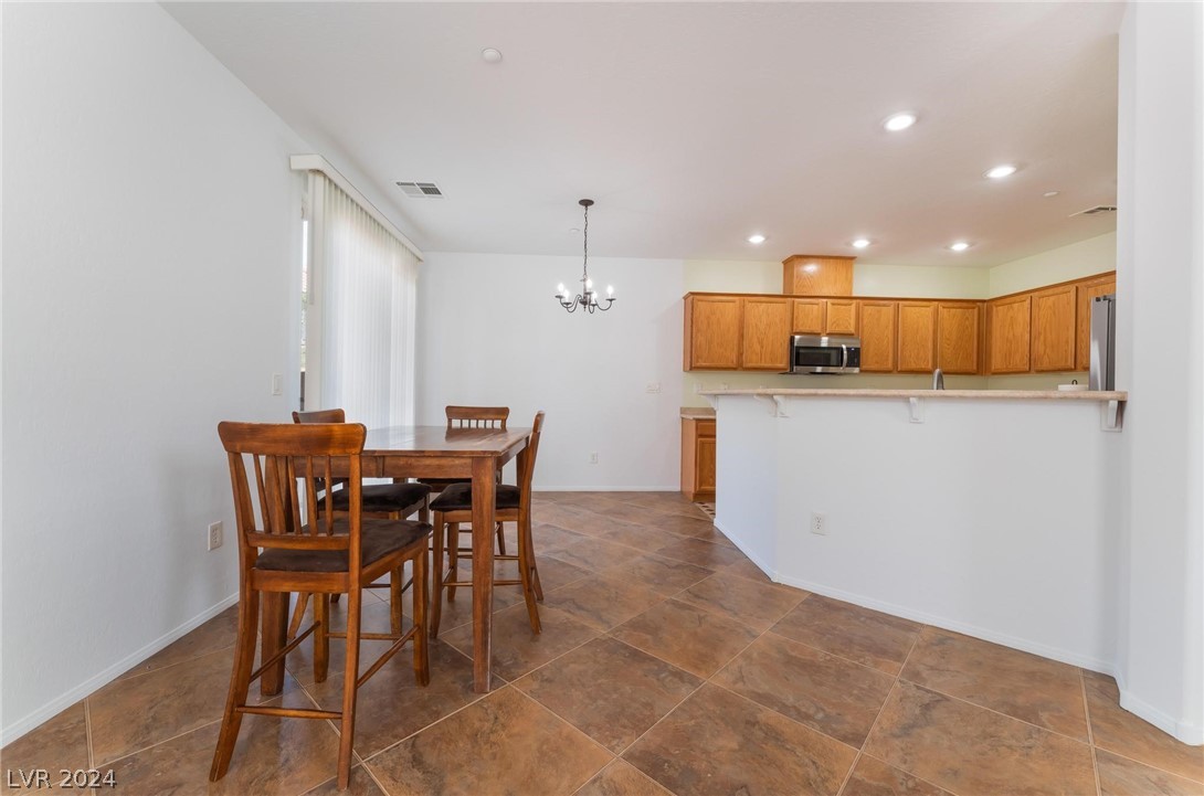 330 Kensington Palace Avenue 101