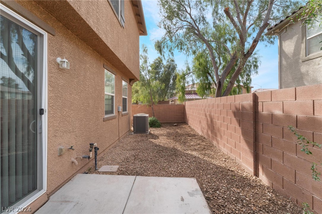 330 Kensington Palace Avenue 101