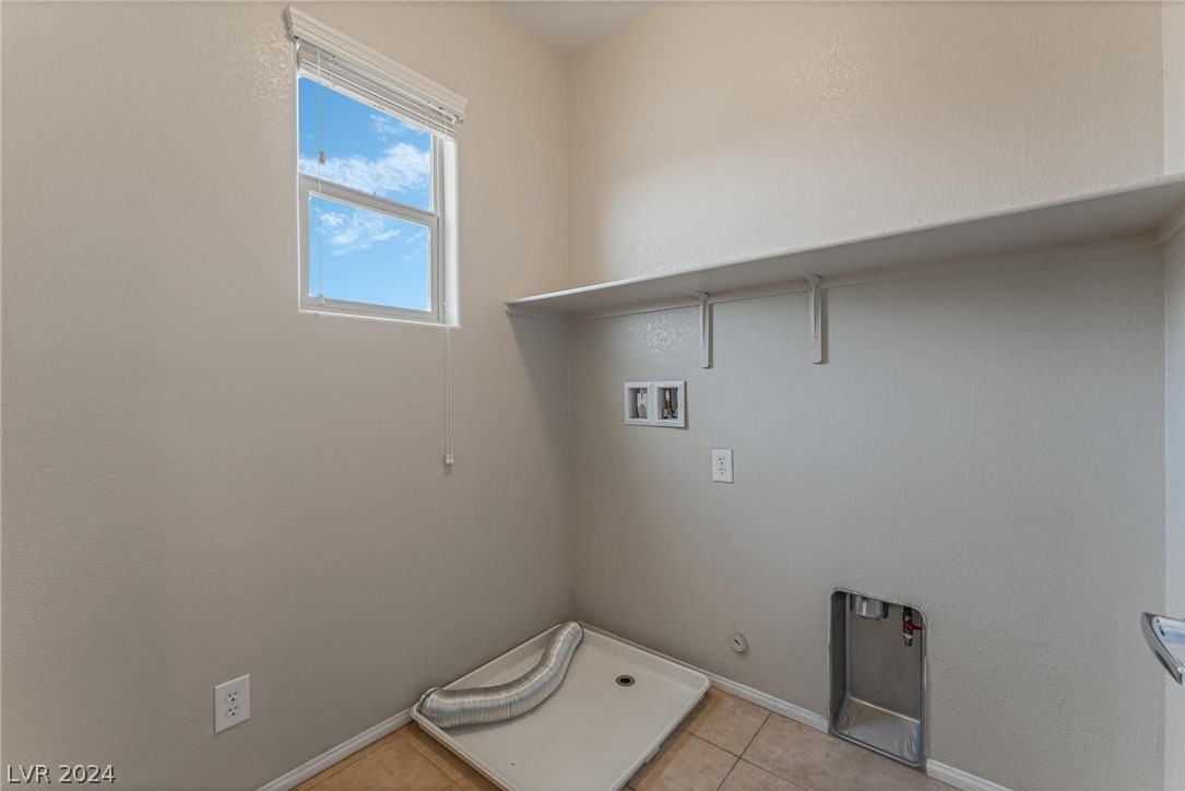 7559 Edgartown Harbor Street