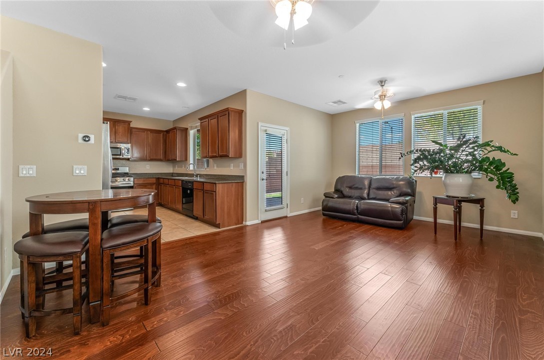 7559 Edgartown Harbor Street