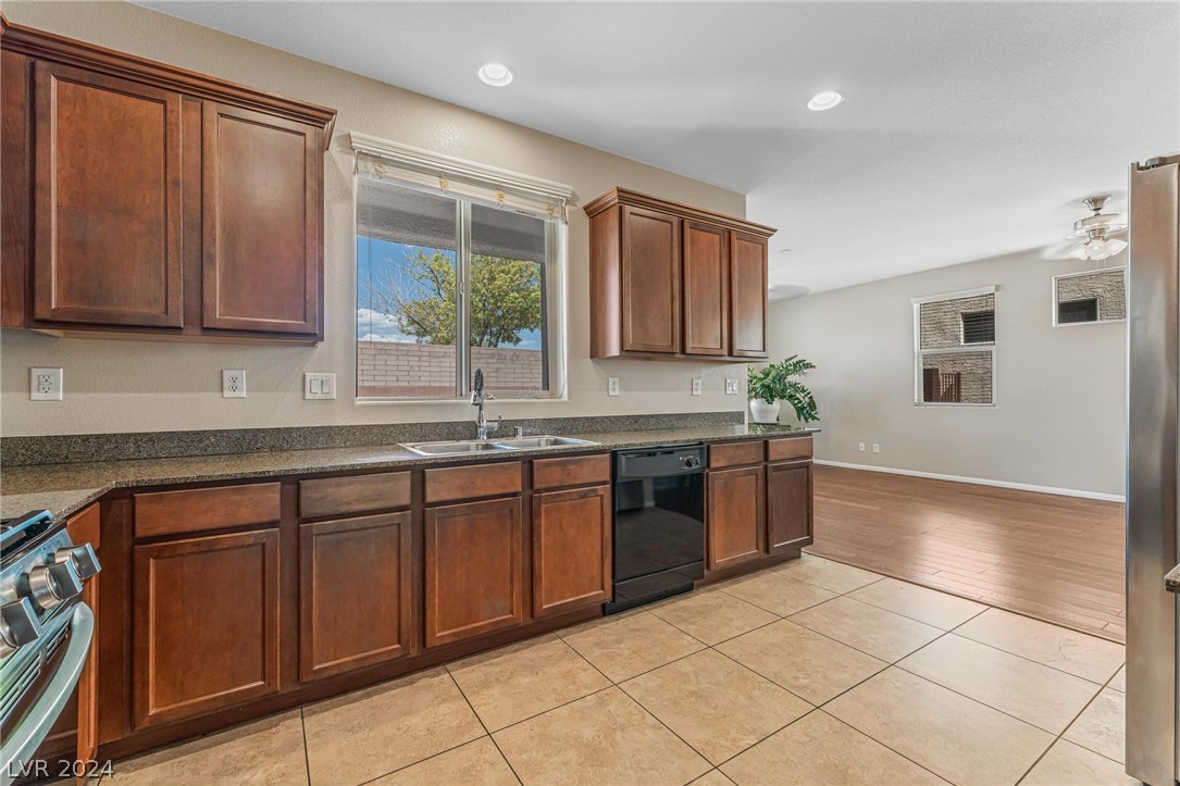 7559 Edgartown Harbor Street