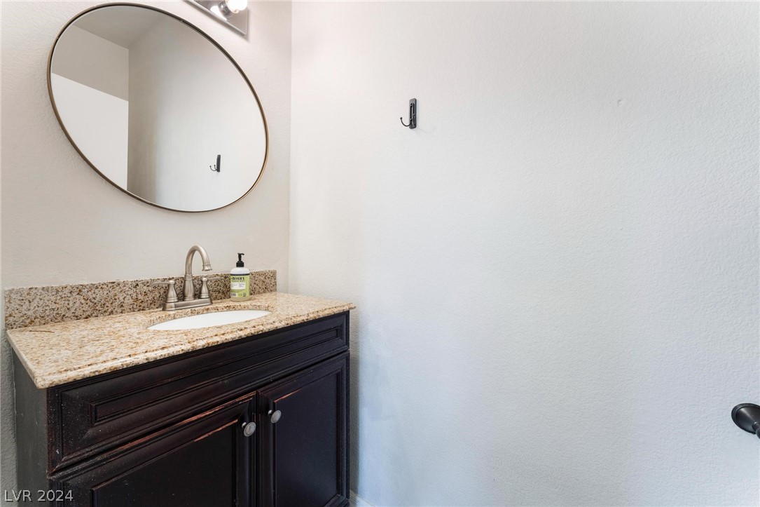 8908 Tumblewood Avenue