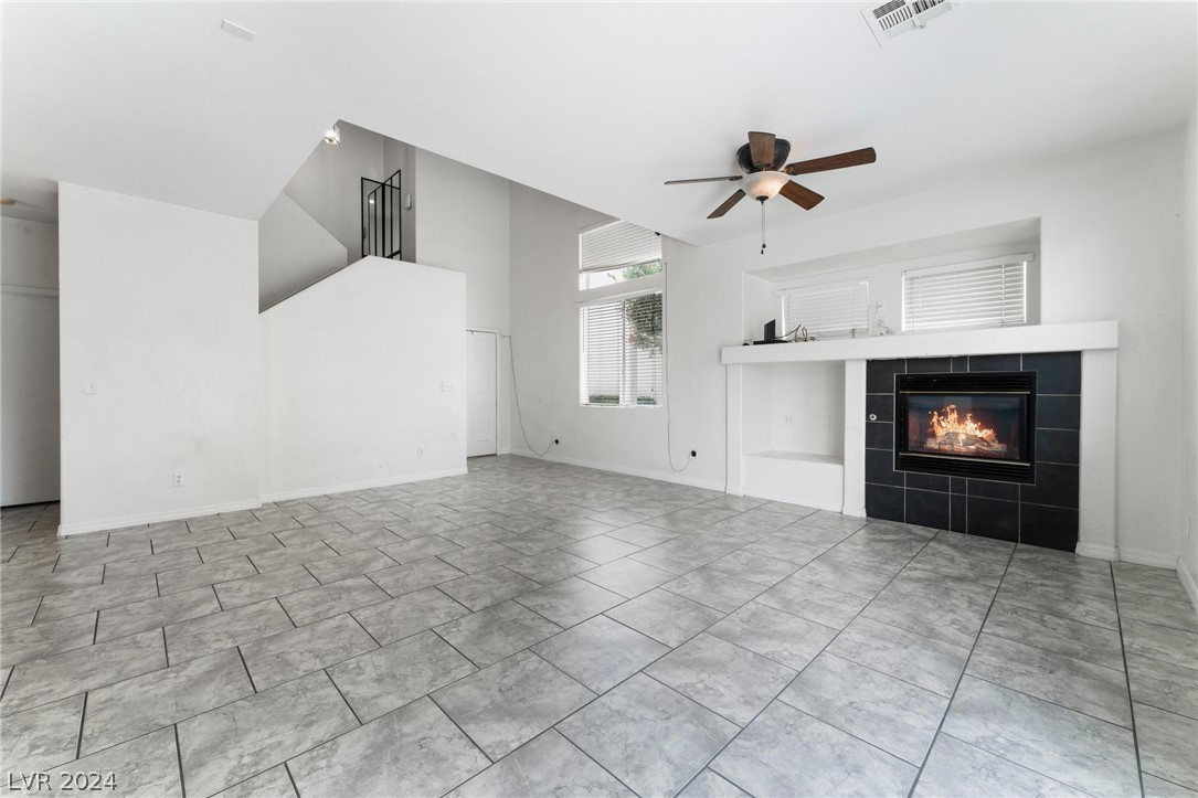 8908 Tumblewood Avenue