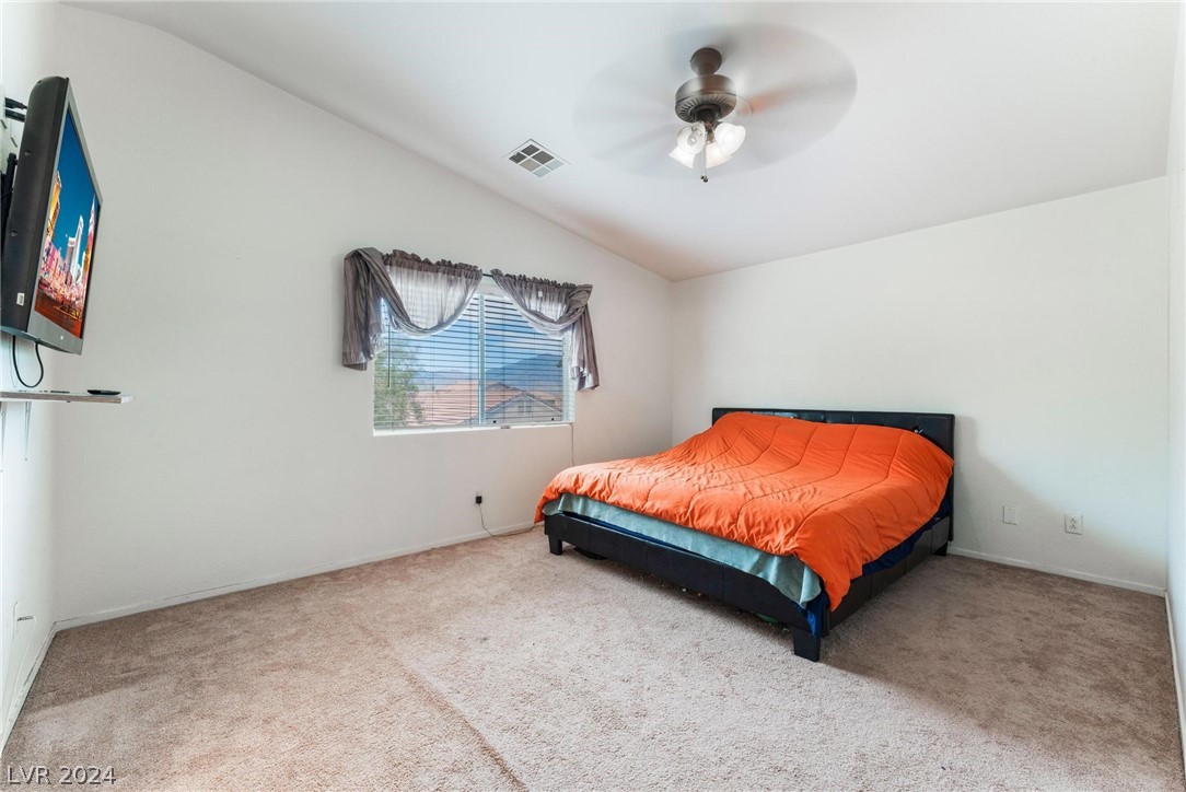 8908 Tumblewood Avenue