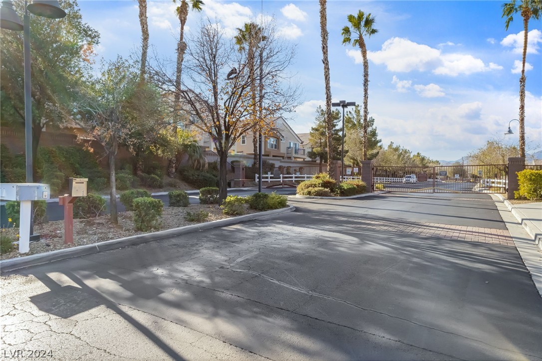 2438 Belt Buckley Drive