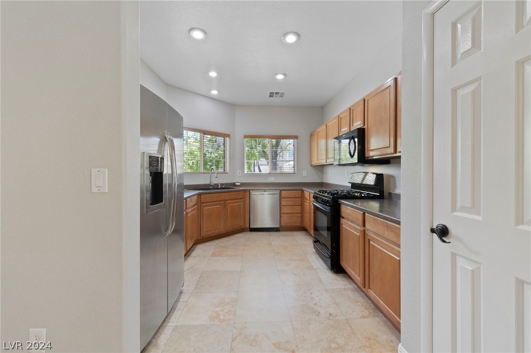 2438 Belt Buckley Drive