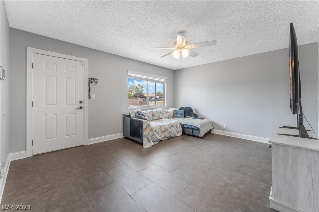 118 Metropolitan Drive