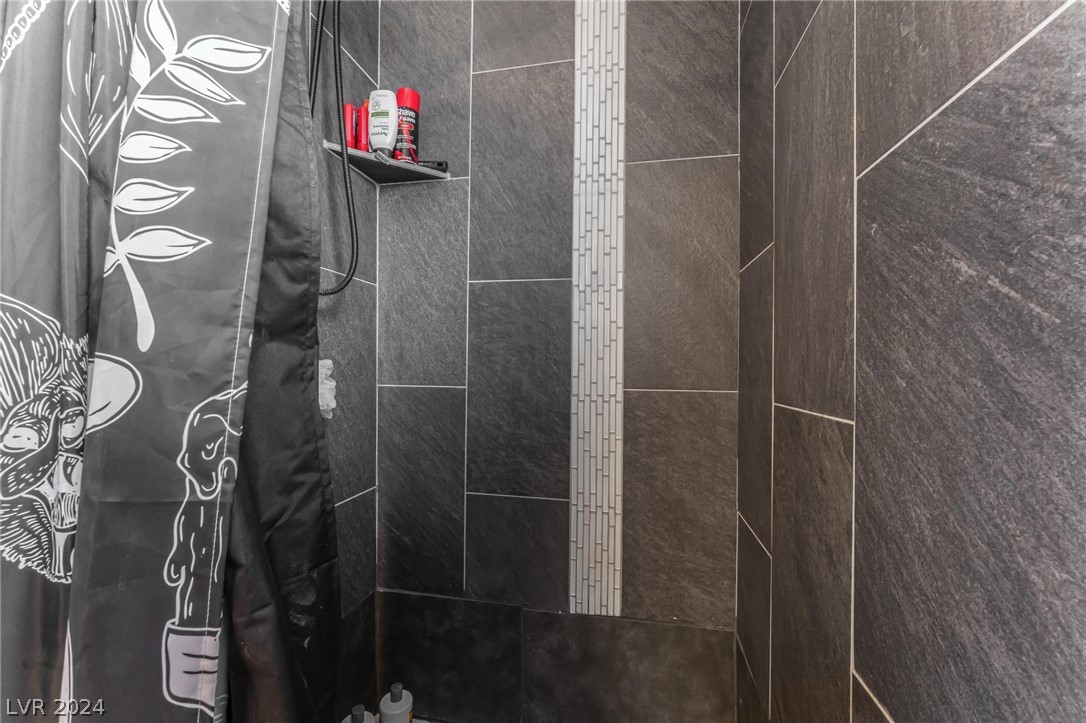 118 Metropolitan Drive