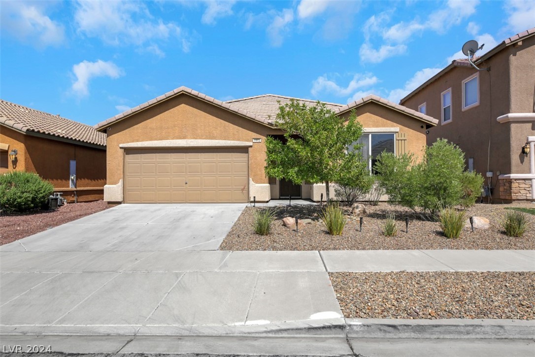 1172 Evergreen Cove Street