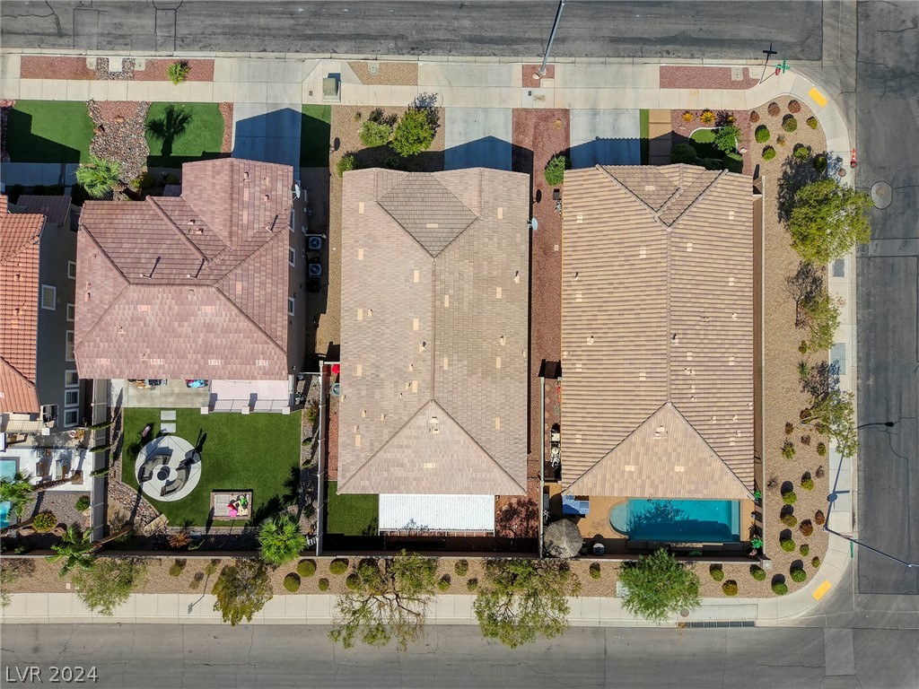 1172 Evergreen Cove Street