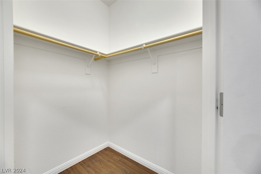 1172 Evergreen Cove Street