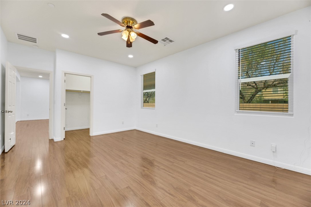 1172 Evergreen Cove Street