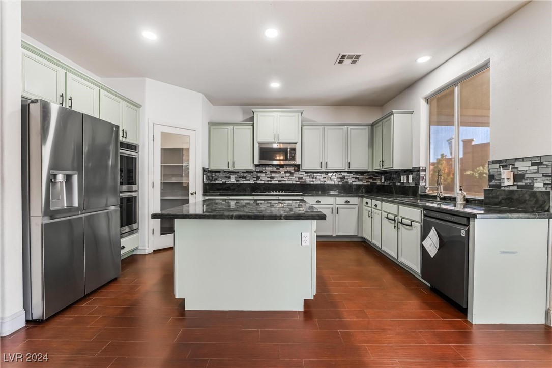 625 Backbone Mountain Drive