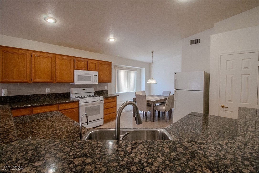 1501 Silver Sunset Drive