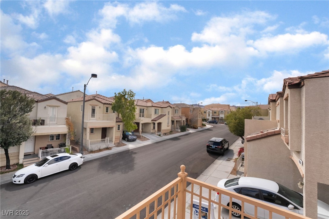 9132 Pearl Cotton Avenue