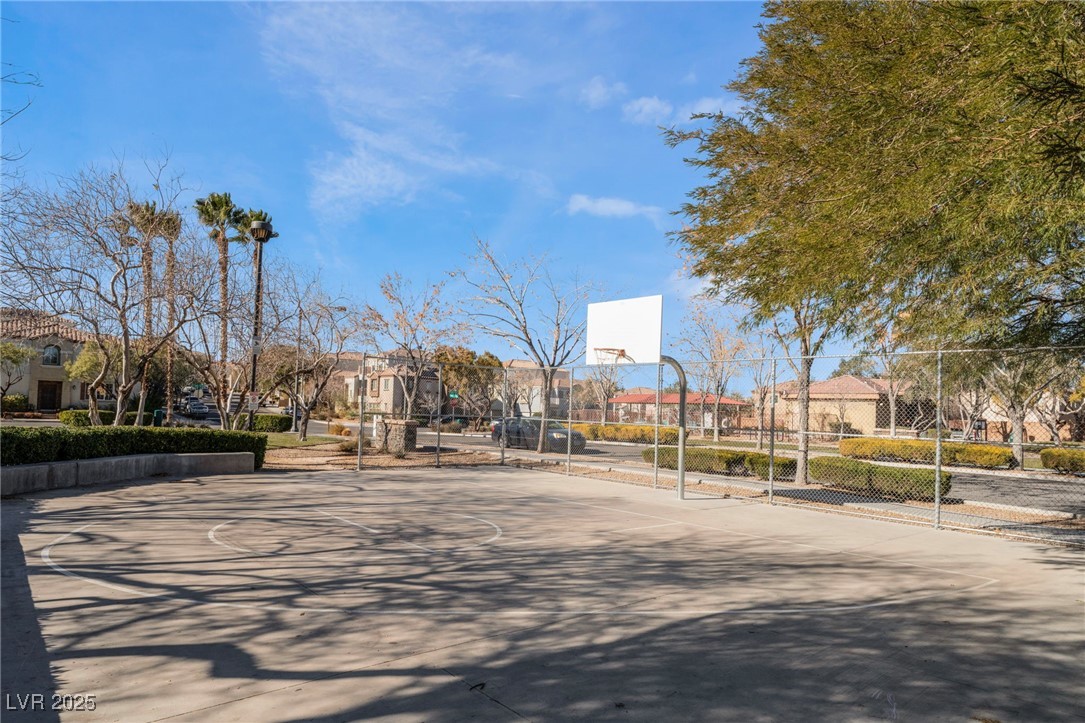 9132 Pearl Cotton Avenue