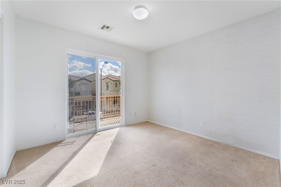 9132 Pearl Cotton Avenue