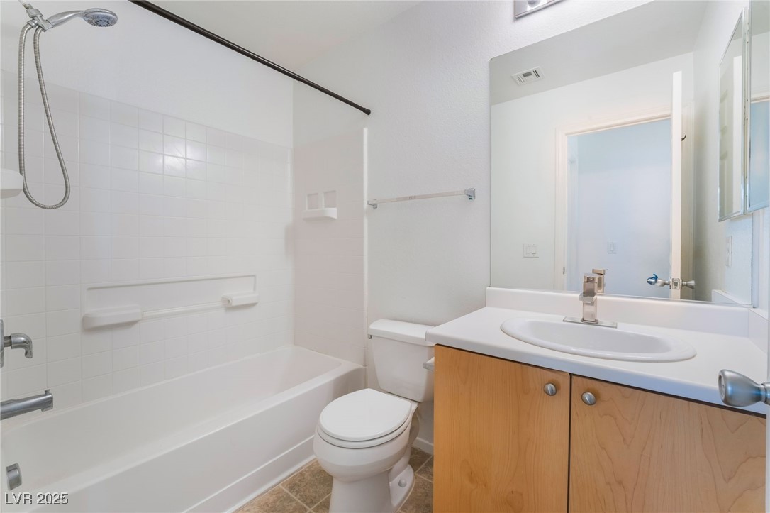 9132 Pearl Cotton Avenue