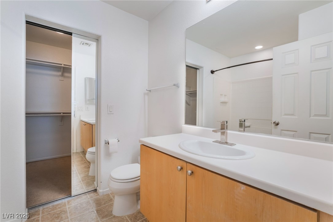 9132 Pearl Cotton Avenue