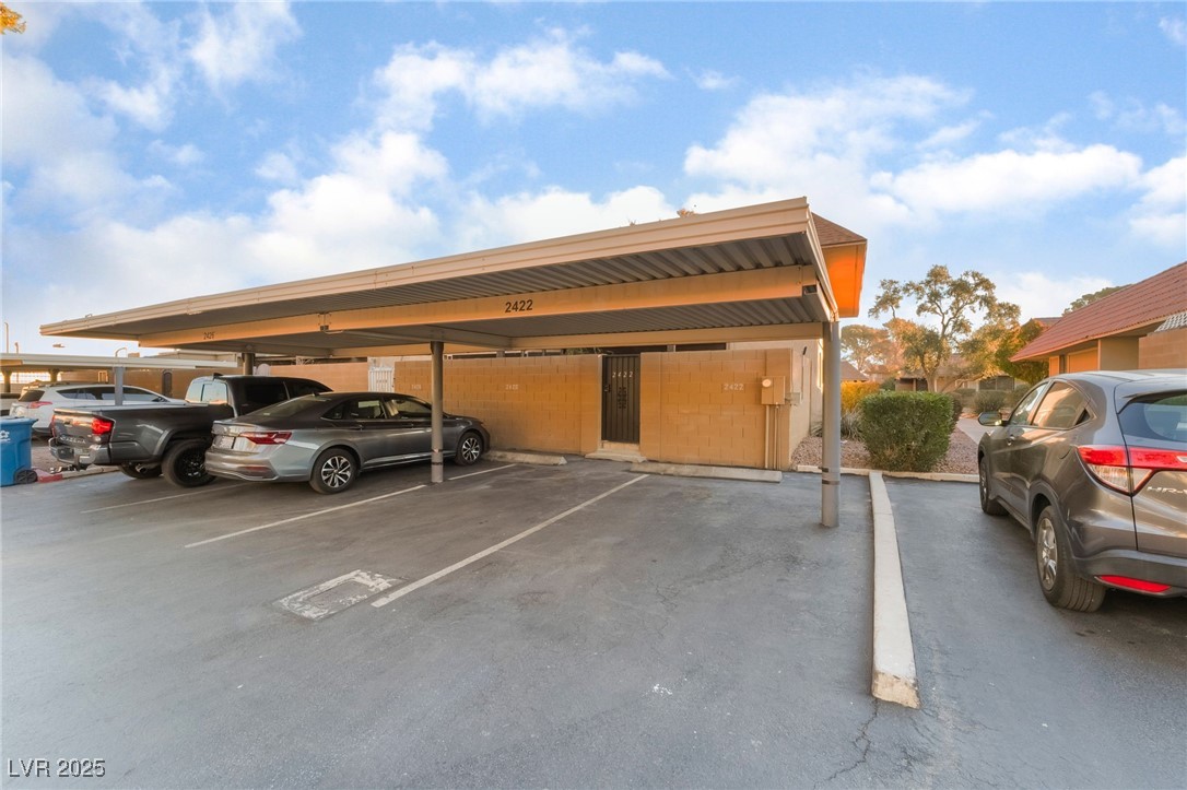 2422 Paradise Village Way