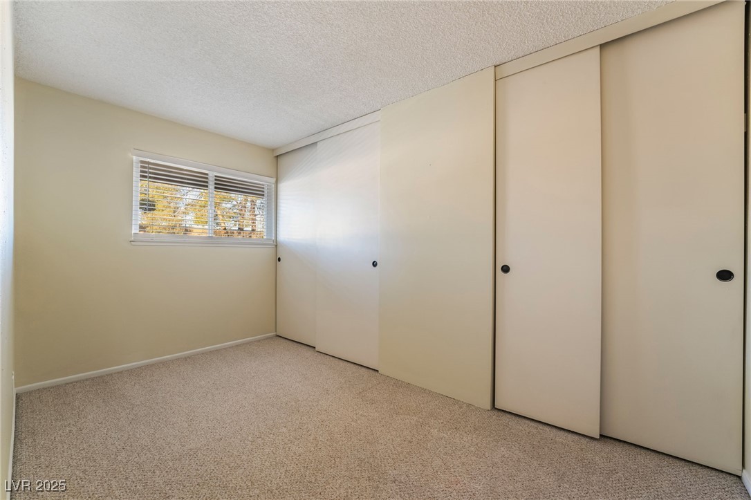 2422 Paradise Village Way