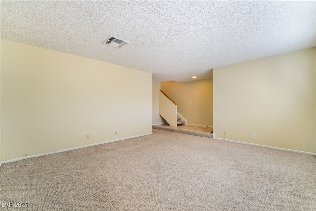 2422 Paradise Village Way