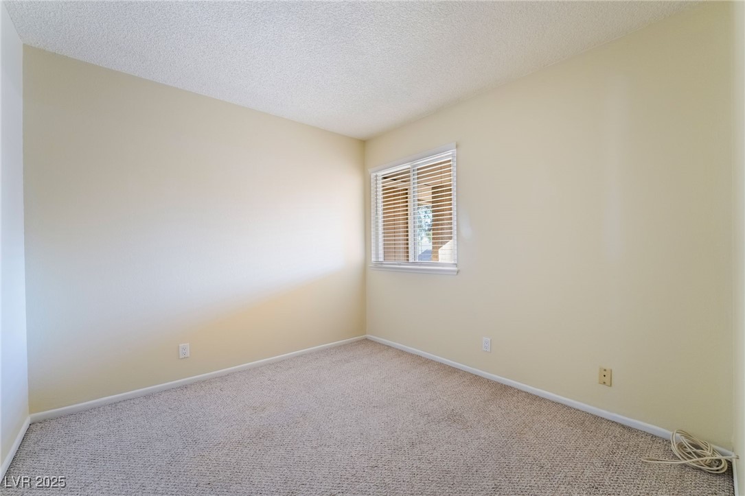 2422 Paradise Village Way