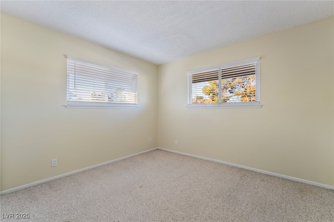 2422 Paradise Village Way