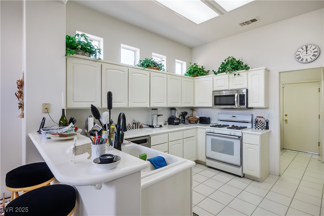 10132 Cresent Creek Drive