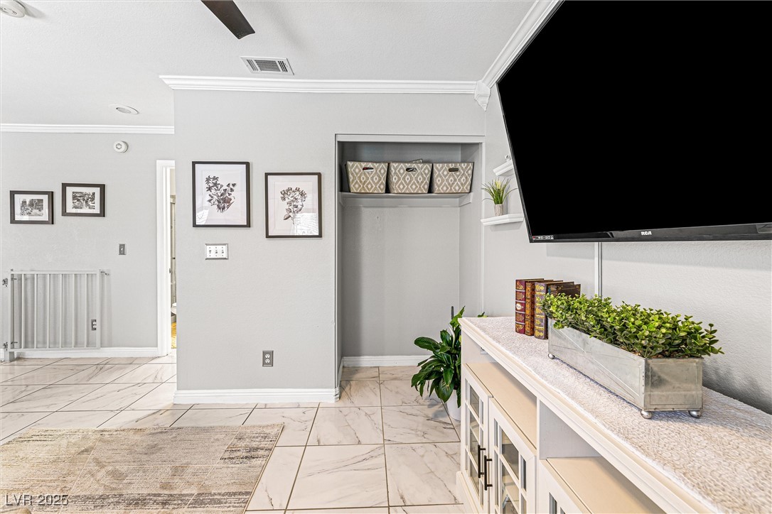 2042 Maple Springs Street