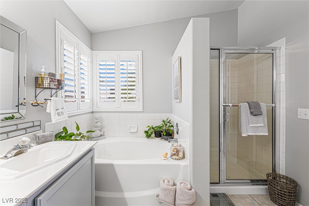 2042 Maple Springs Street