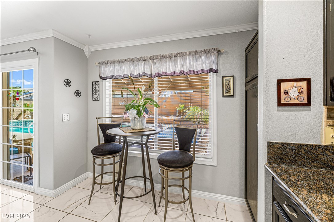 2042 Maple Springs Street