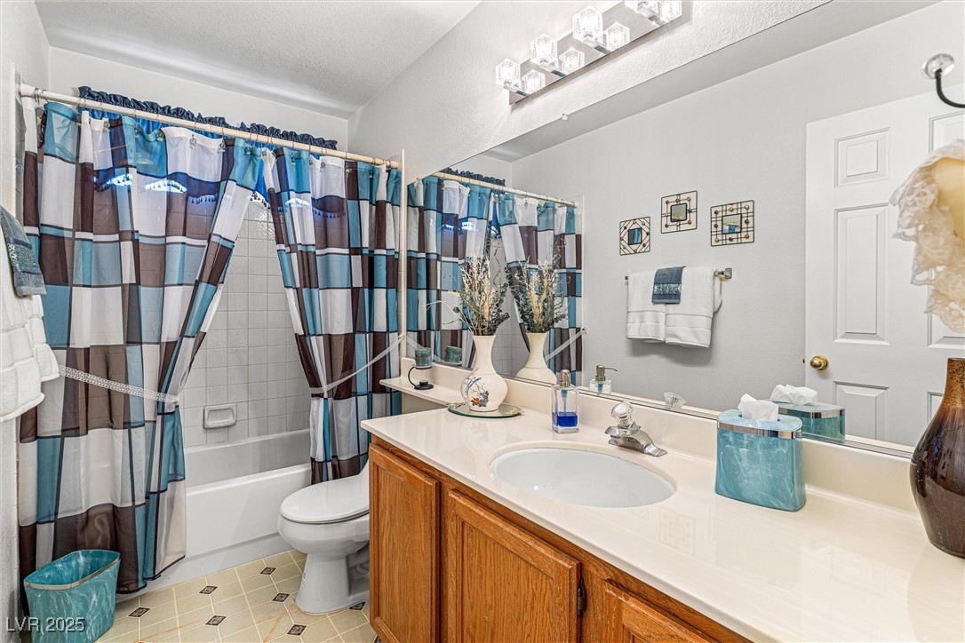 2042 Maple Springs Street