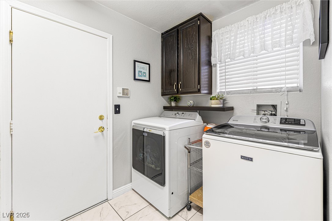 2042 Maple Springs Street