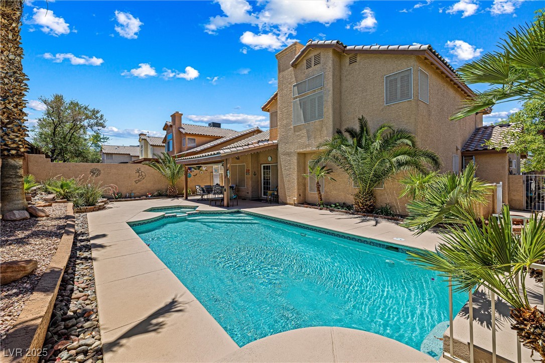 2042 Maple Springs Street