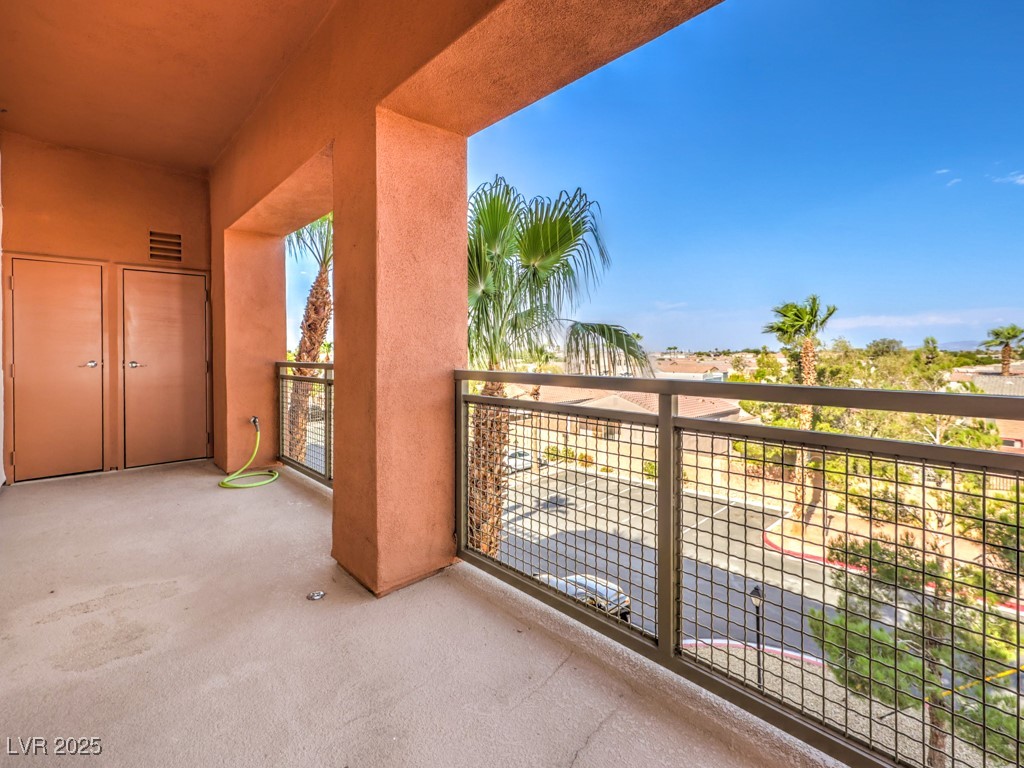 67 East Agate Avenue 303