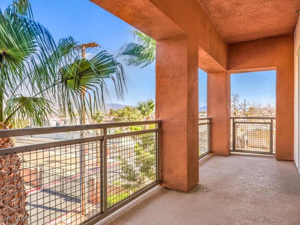 67 East Agate Avenue 303