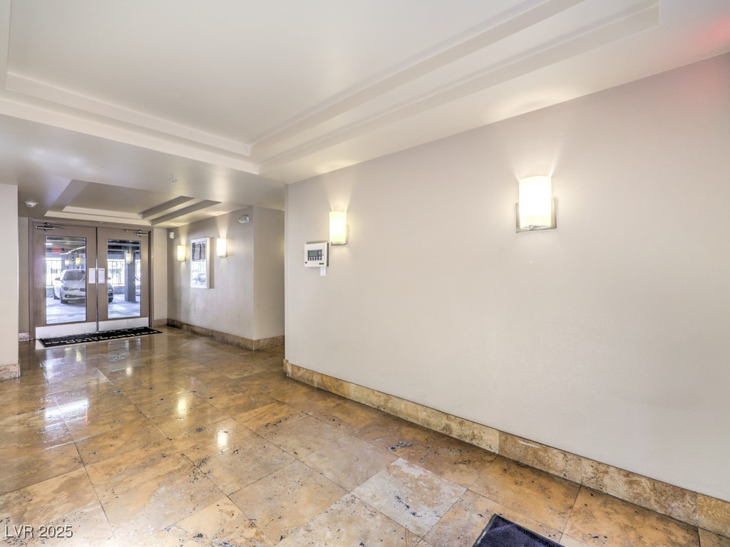 67 East Agate Avenue 303