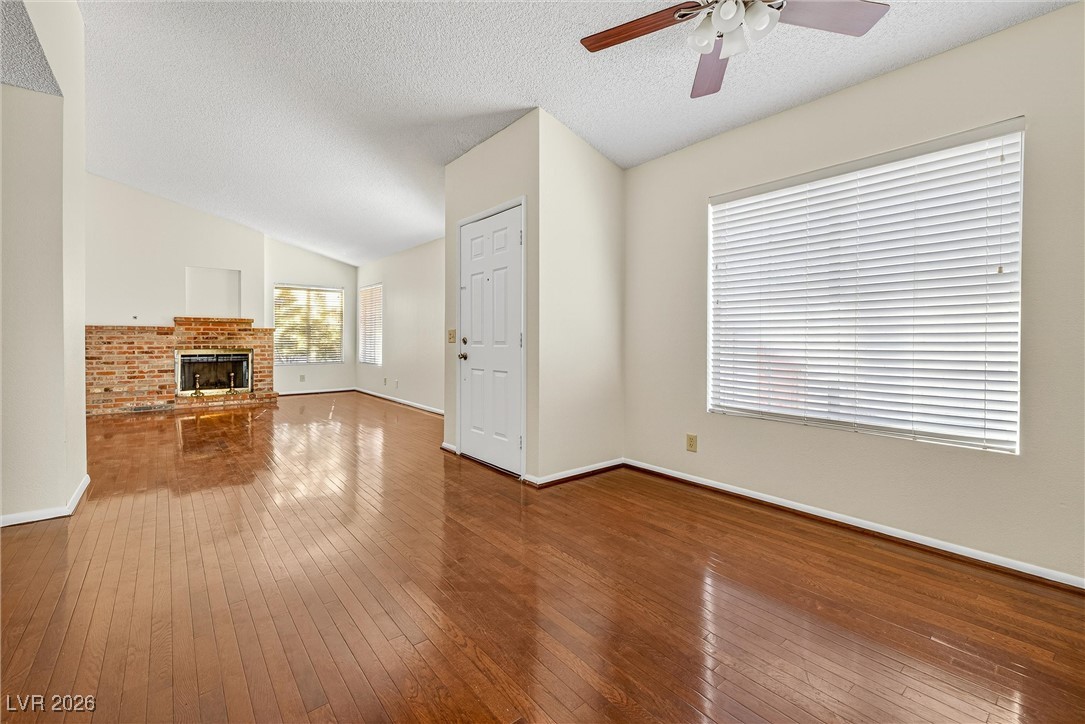 9528 Shallow Brook Circle