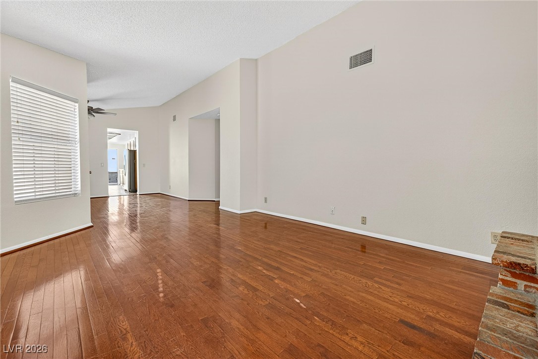 9528 Shallow Brook Circle