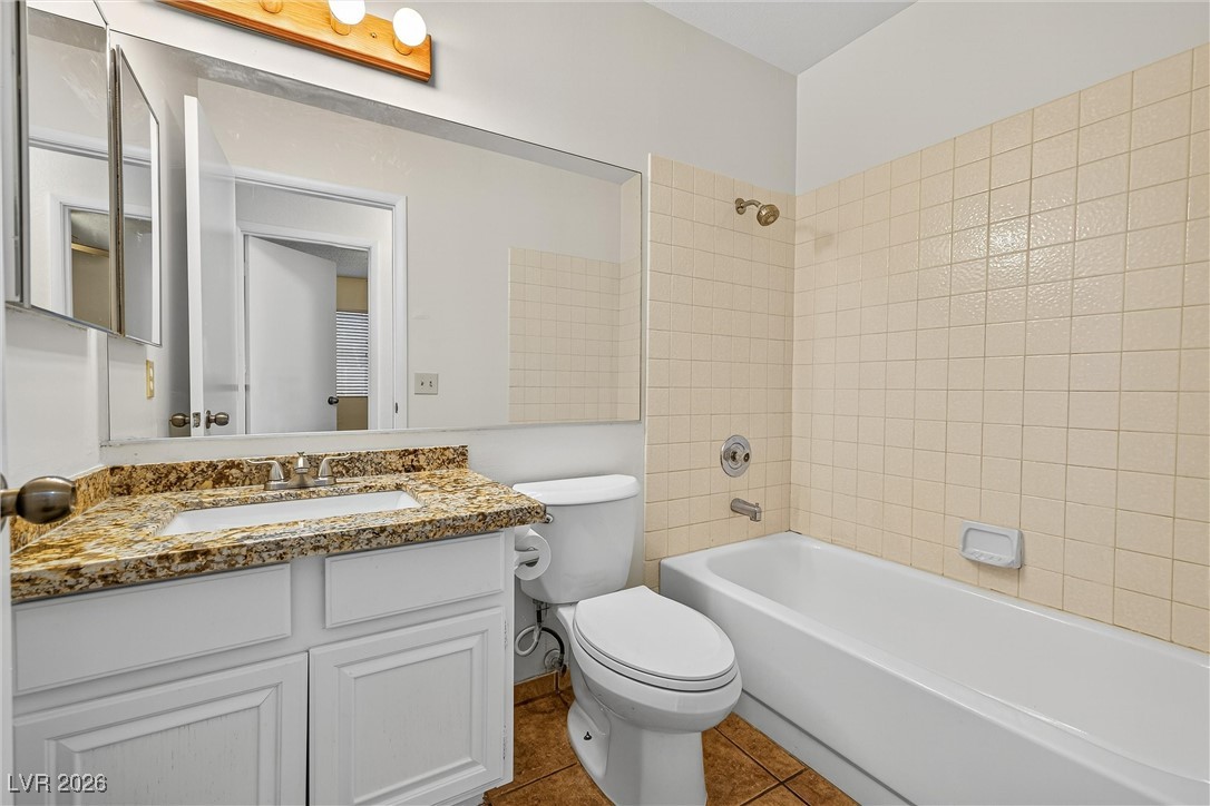 9528 Shallow Brook Circle