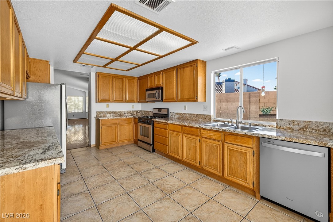 9528 Shallow Brook Circle