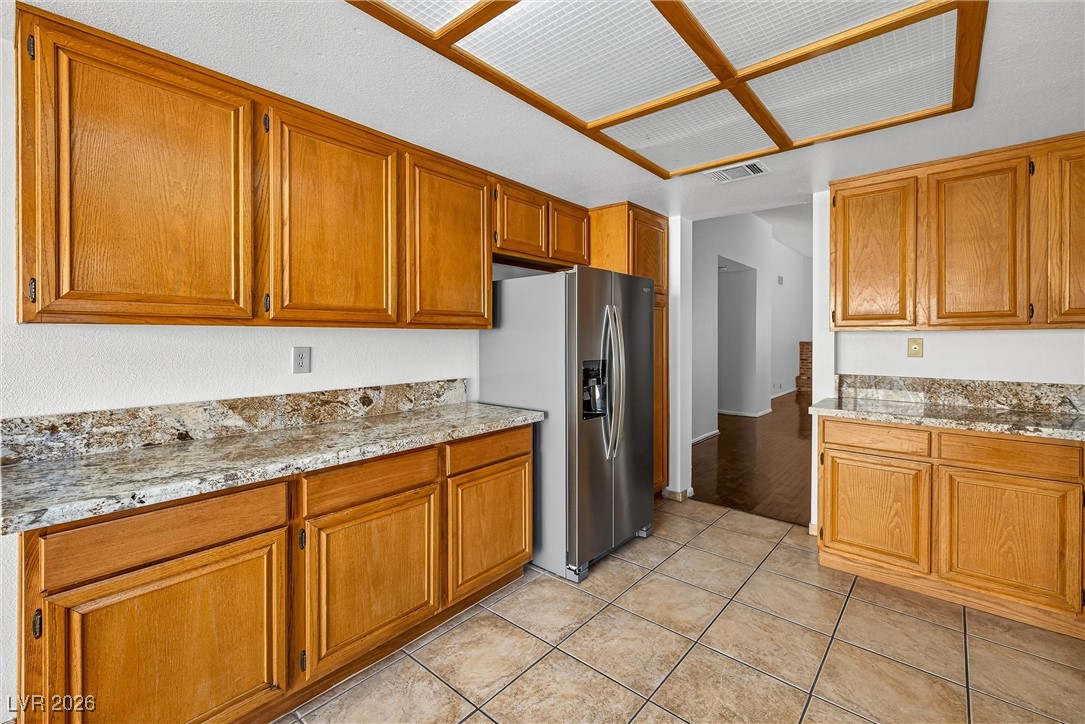 9528 Shallow Brook Circle