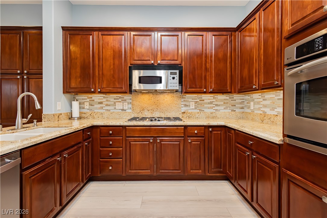 2748 Leys Burnett Avenue