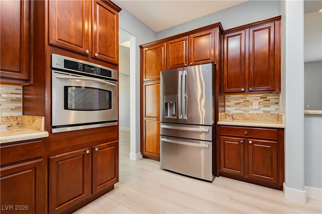 2748 Leys Burnett Avenue