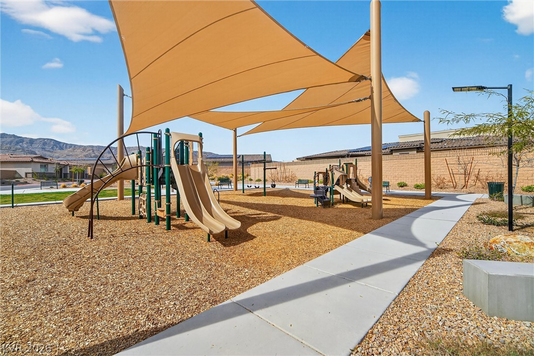 6134 Avery Pointe Street